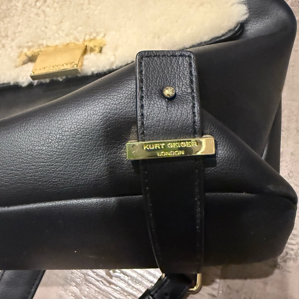 KURT GEIGER - Charlie Shearling Backpack - Picture 4 of 6